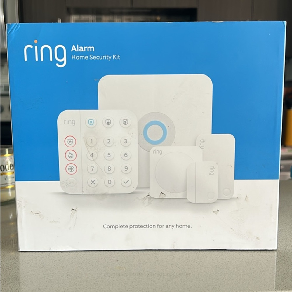 Ring Home Security Kit - White with Blue Accents